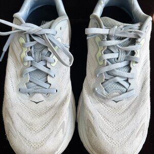 Hoka One One Arahi Blue Size 9.5 B